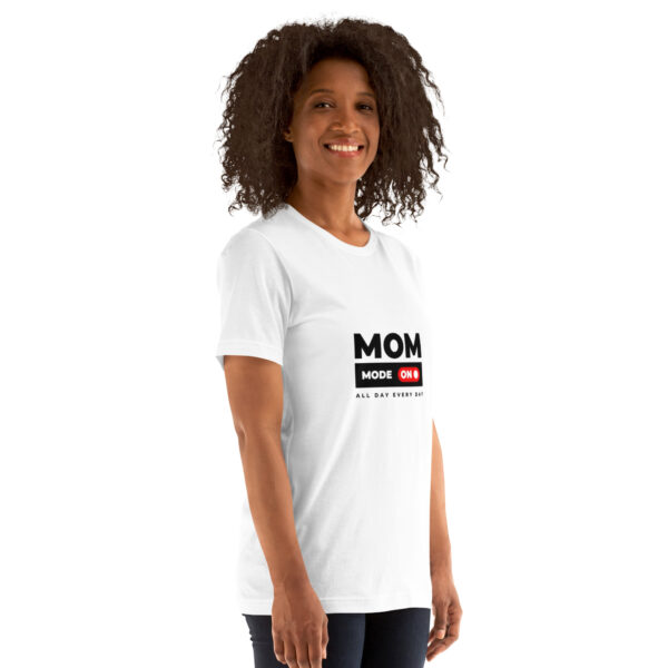 Funny & Relatable Everyday Mom T-Shirt by Tee&You - Image 5